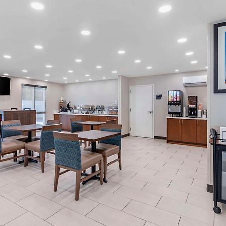 Comfort Inn & Suites Brunswick Exteriér fotografie