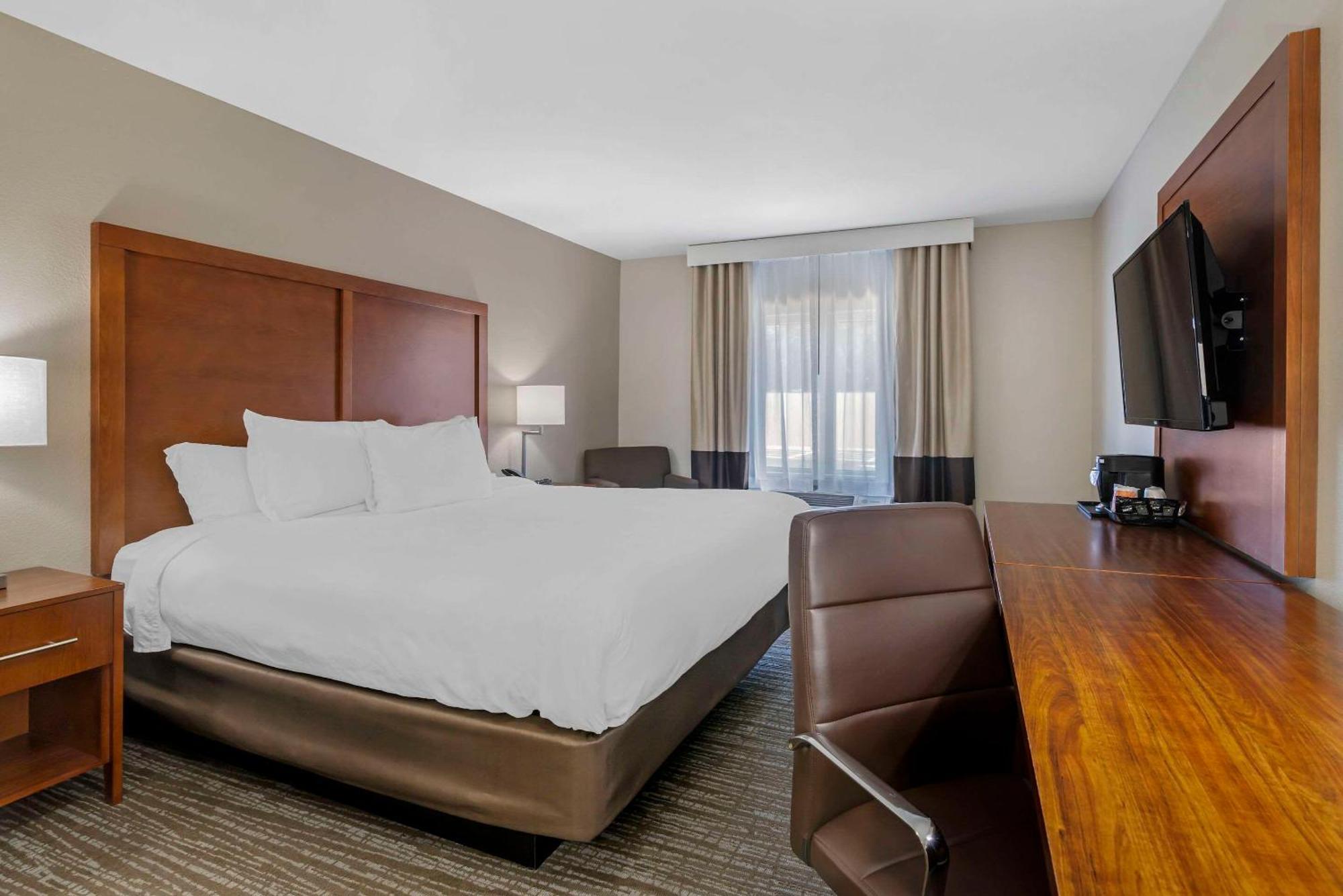 Comfort Inn & Suites Brunswick Exteriér fotografie
