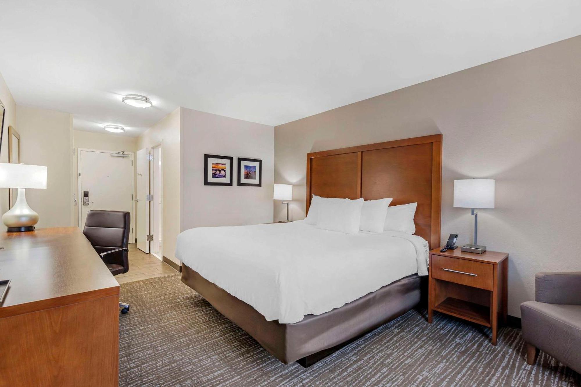 Comfort Inn & Suites Brunswick Exteriér fotografie